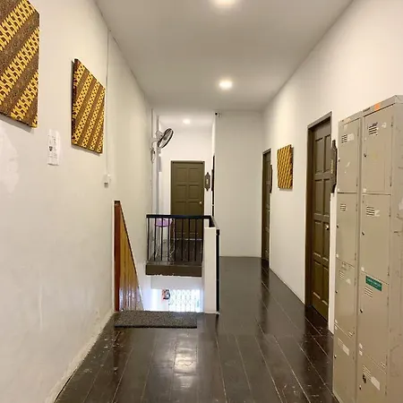 Hornbill's Nest Kuching Hostel Luaran gambar